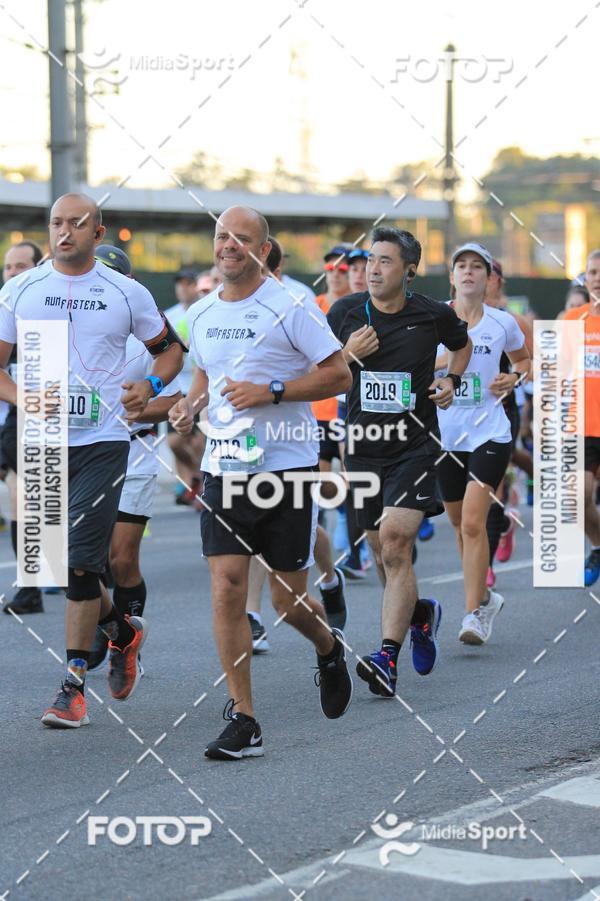 Buy your photos of the eventAthenas 15k - So Paulo on Fotop