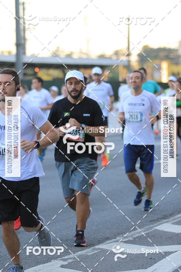 Buy your photos of the eventAthenas 15k - So Paulo on Fotop