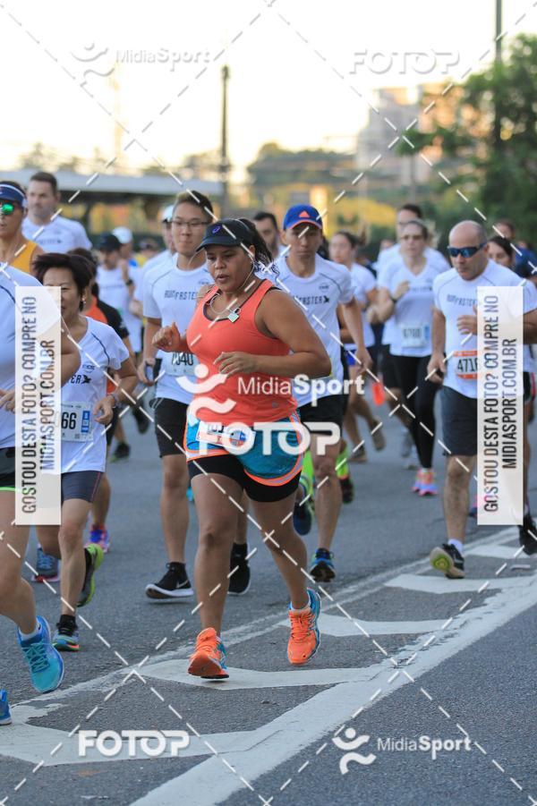 Buy your photos of the eventAthenas 15k - So Paulo on Fotop