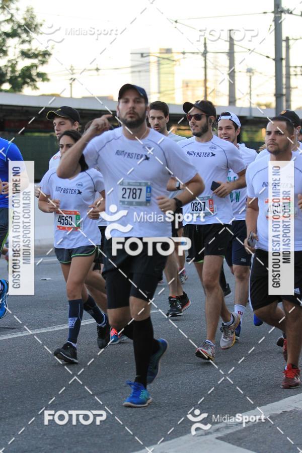 Buy your photos of the eventAthenas 15k - So Paulo on Fotop