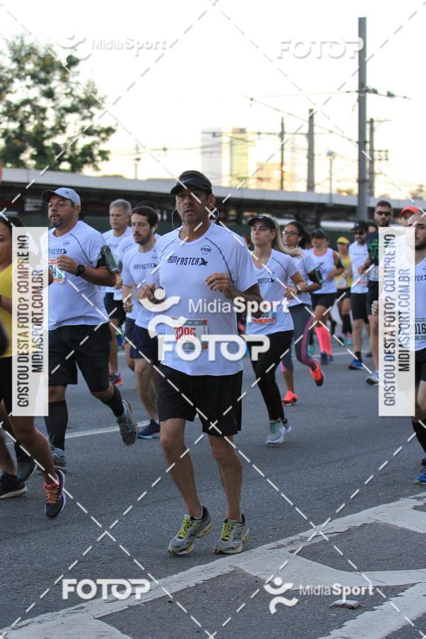 Buy your photos of the eventAthenas 15k - So Paulo on Fotop