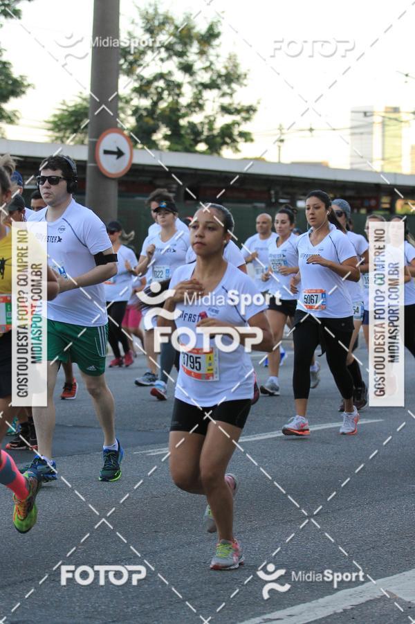 Buy your photos of the eventAthenas 15k - So Paulo on Fotop