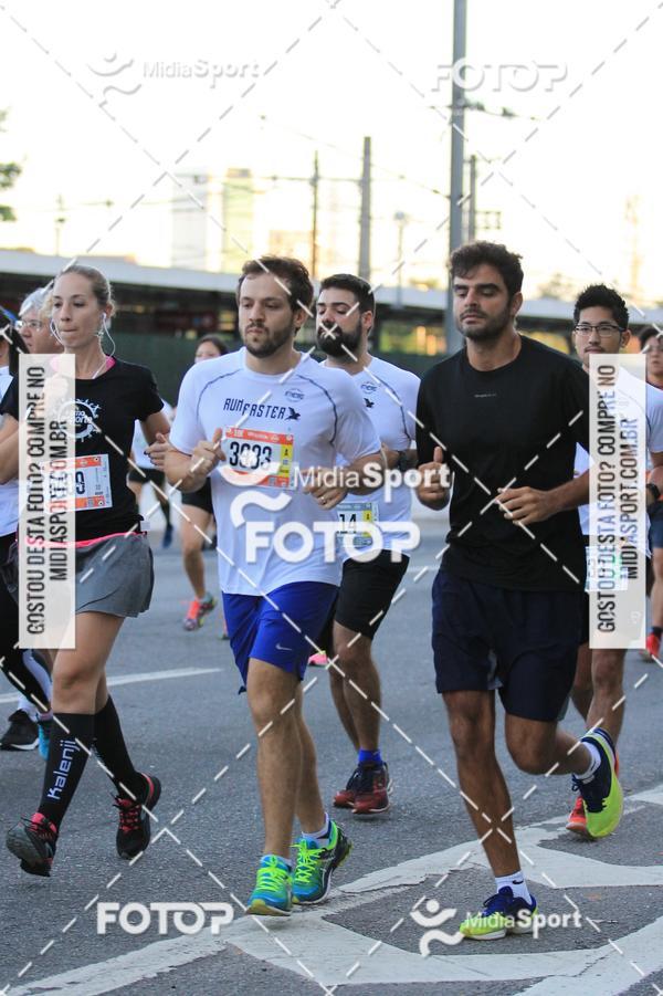 Buy your photos of the eventAthenas 15k - So Paulo on Fotop