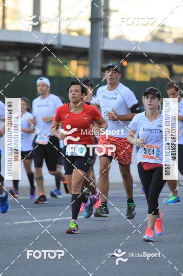 Buy your photos of the eventAthenas 15k - So Paulo on Fotop