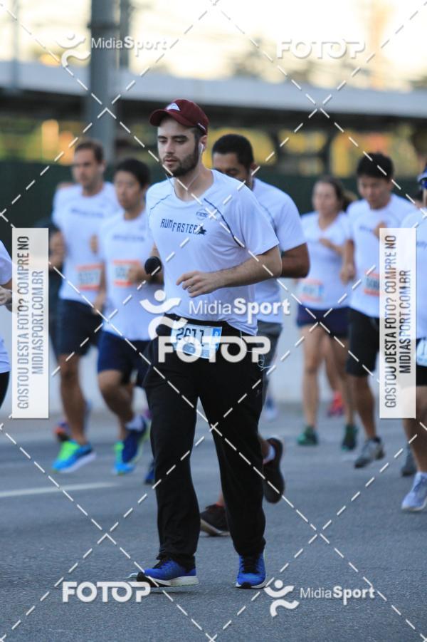 Buy your photos of the eventAthenas 15k - So Paulo on Fotop