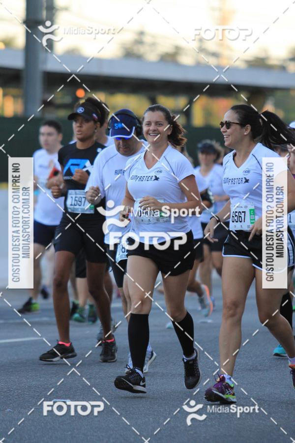 Buy your photos of the eventAthenas 15k - So Paulo on Fotop