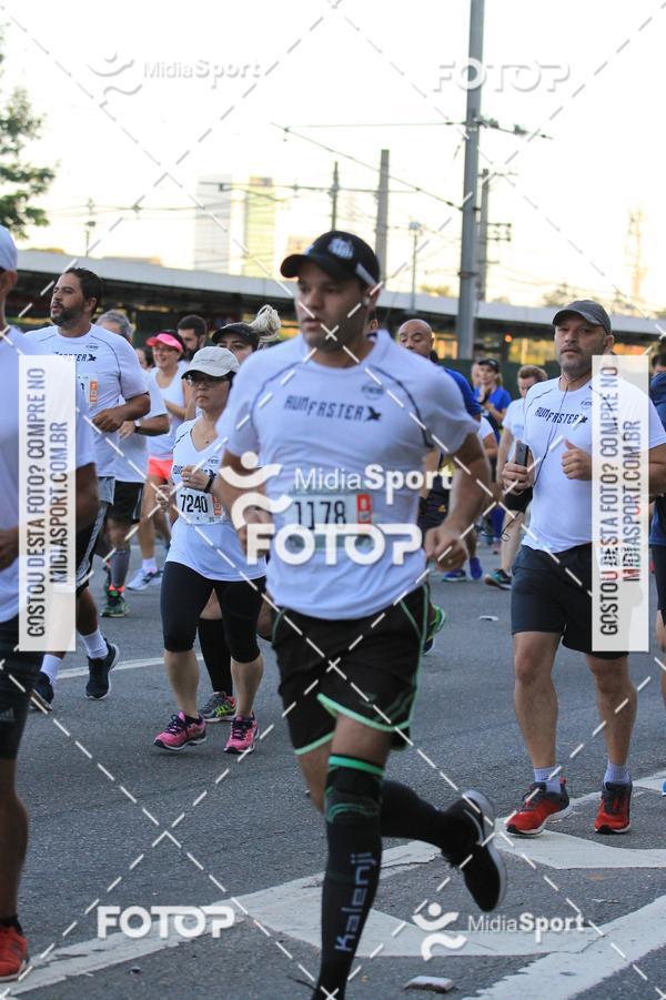 Buy your photos of the eventAthenas 15k - So Paulo on Fotop