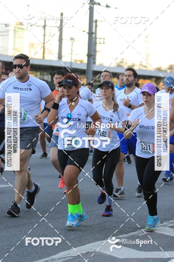 Buy your photos of the eventAthenas 15k - So Paulo on Fotop