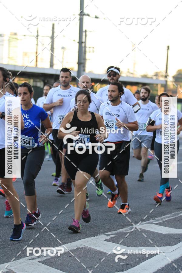 Buy your photos of the eventAthenas 15k - So Paulo on Fotop