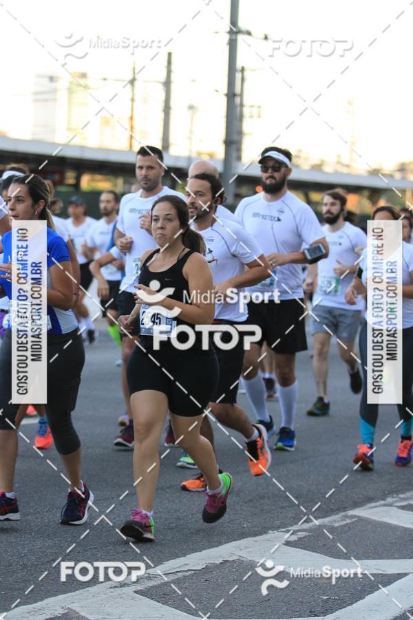 Buy your photos of the eventAthenas 15k - So Paulo on Fotop