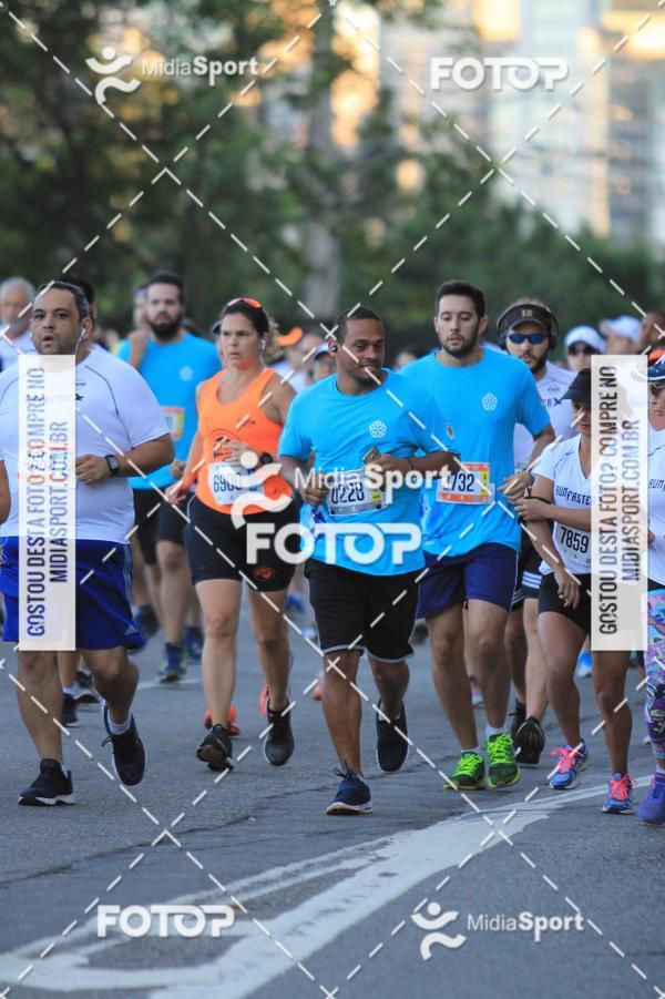 Buy your photos of the eventAthenas 15k - So Paulo on Fotop