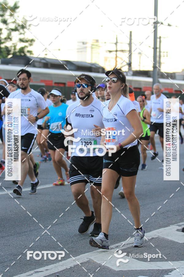 Buy your photos of the eventAthenas 15k - So Paulo on Fotop