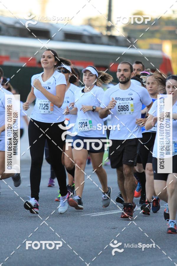 Buy your photos of the eventAthenas 15k - So Paulo on Fotop