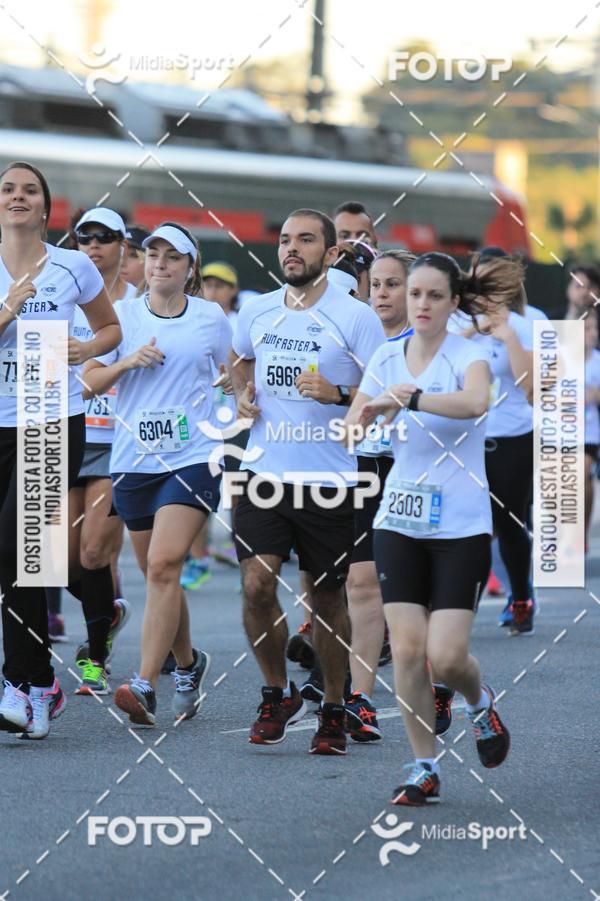 Buy your photos of the eventAthenas 15k - So Paulo on Fotop