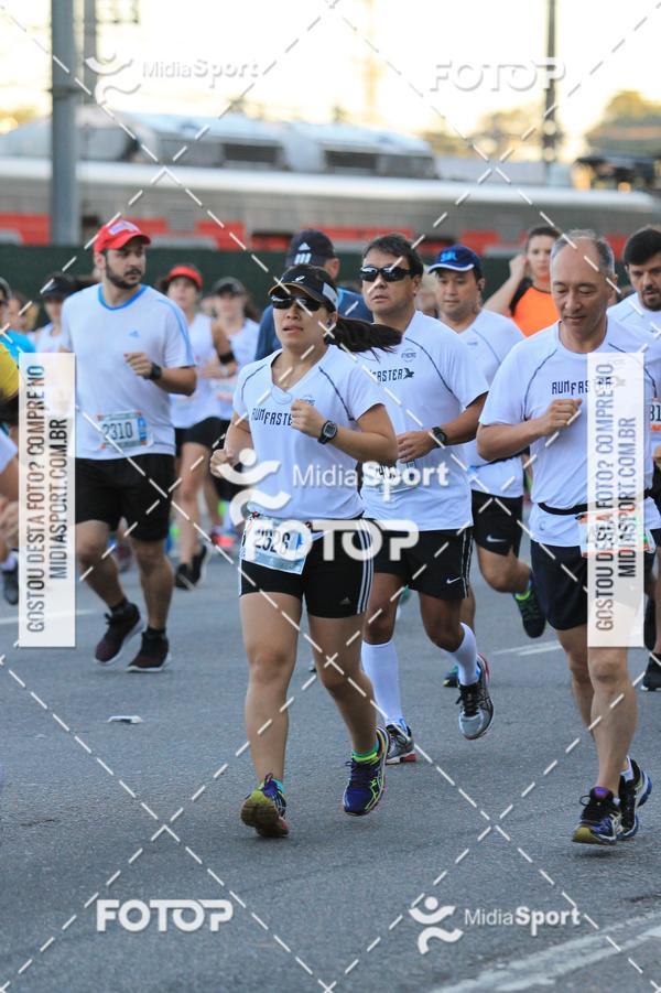 Buy your photos of the eventAthenas 15k - So Paulo on Fotop