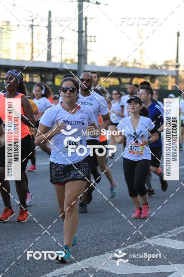 Buy your photos of the eventAthenas 15k - So Paulo on Fotop