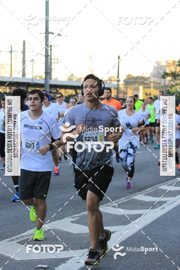 Buy your photos of the eventAthenas 15k - So Paulo on Fotop