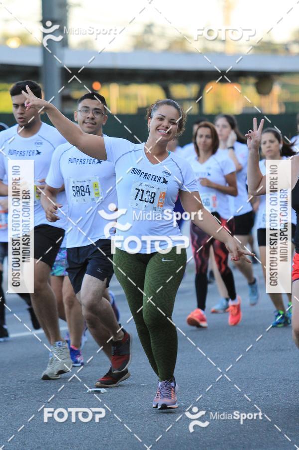 Buy your photos of the eventAthenas 15k - So Paulo on Fotop