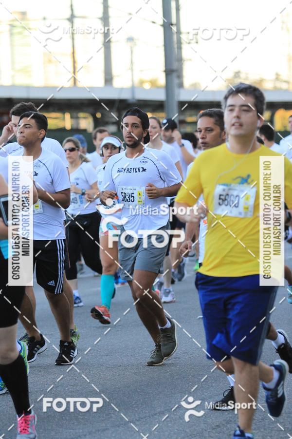 Buy your photos of the eventAthenas 15k - So Paulo on Fotop