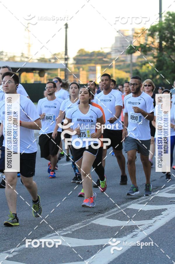 Buy your photos of the eventAthenas 15k - So Paulo on Fotop