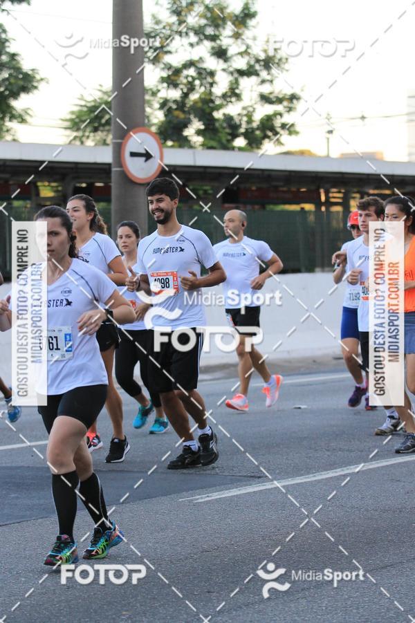 Buy your photos of the eventAthenas 15k - So Paulo on Fotop