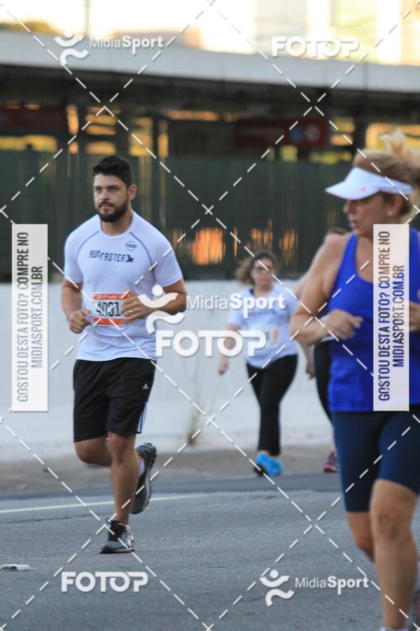 Buy your photos of the eventAthenas 15k - So Paulo on Fotop