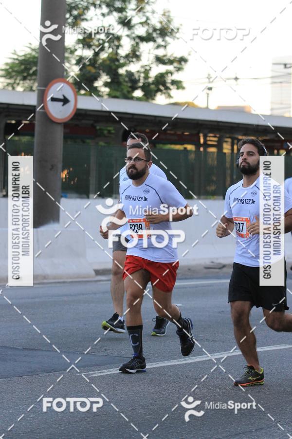 Buy your photos of the eventAthenas 15k - So Paulo on Fotop