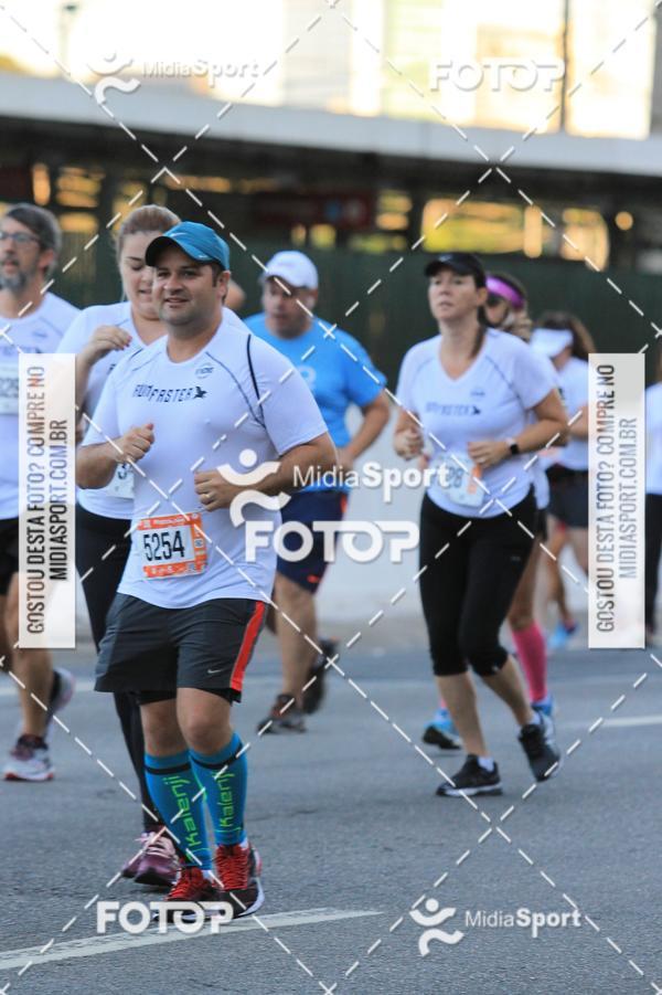 Buy your photos of the eventAthenas 15k - So Paulo on Fotop
