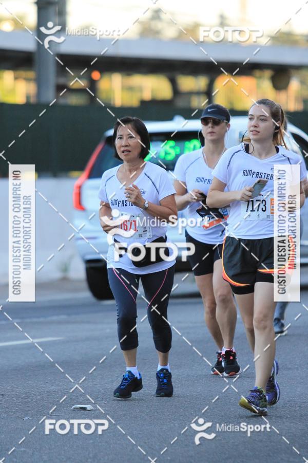 Buy your photos of the eventAthenas 15k - So Paulo on Fotop