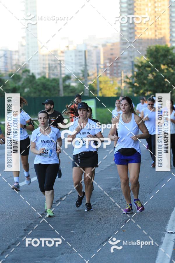 Buy your photos of the eventAthenas 15k - So Paulo on Fotop