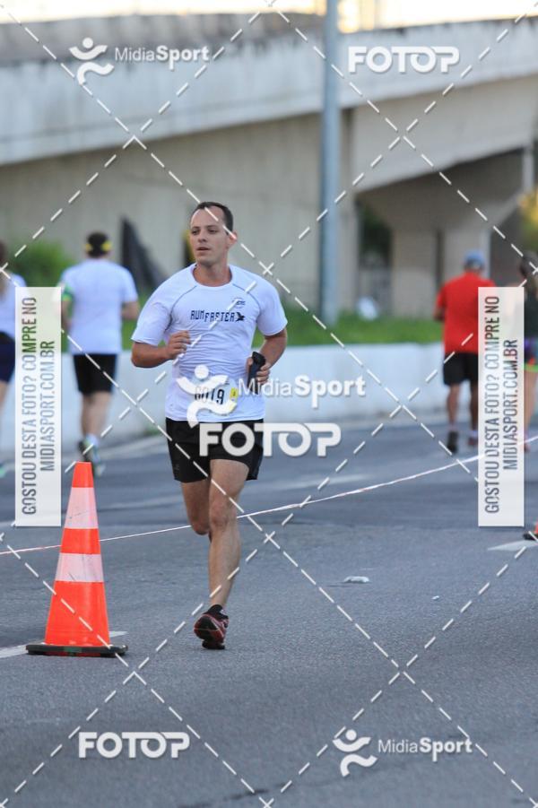 Buy your photos of the eventAthenas 15k - So Paulo on Fotop