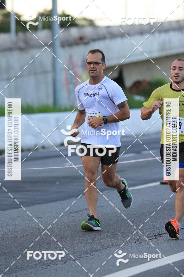 Buy your photos of the eventAthenas 15k - So Paulo on Fotop