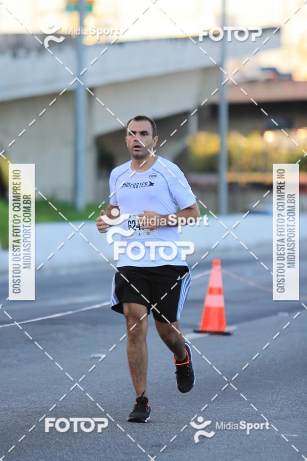 Buy your photos of the eventAthenas 15k - So Paulo on Fotop