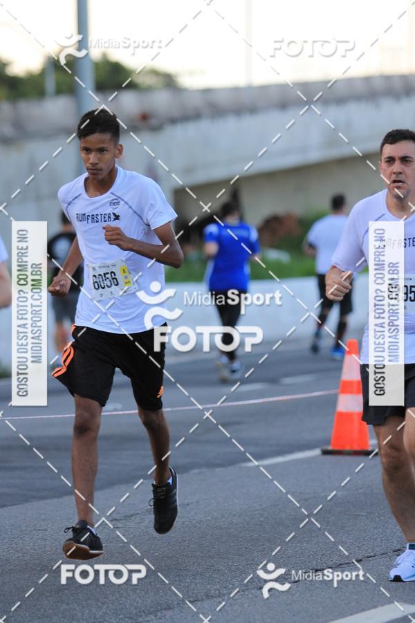 Buy your photos of the eventAthenas 15k - So Paulo on Fotop