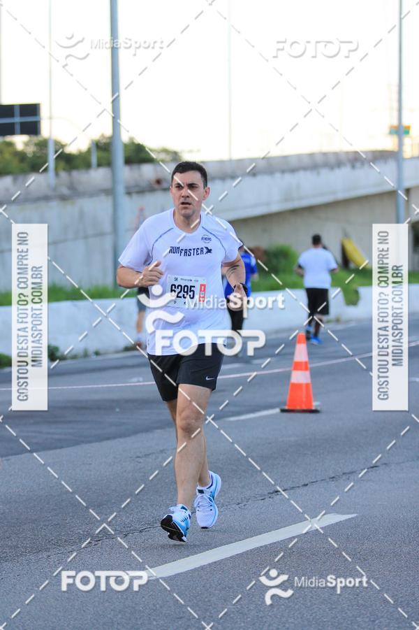 Buy your photos of the eventAthenas 15k - So Paulo on Fotop