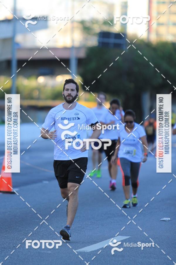 Buy your photos of the eventAthenas 15k - So Paulo on Fotop