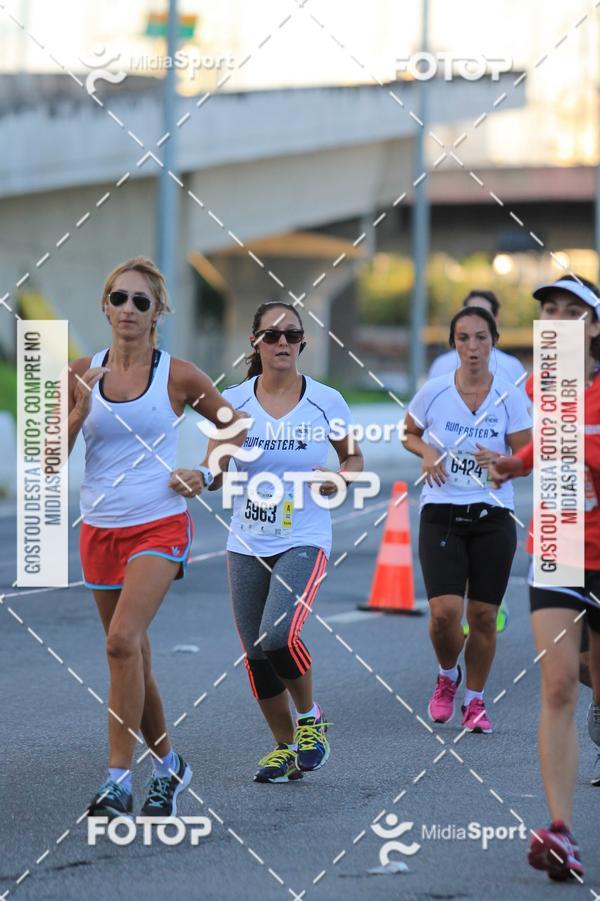 Buy your photos of the eventAthenas 15k - So Paulo on Fotop