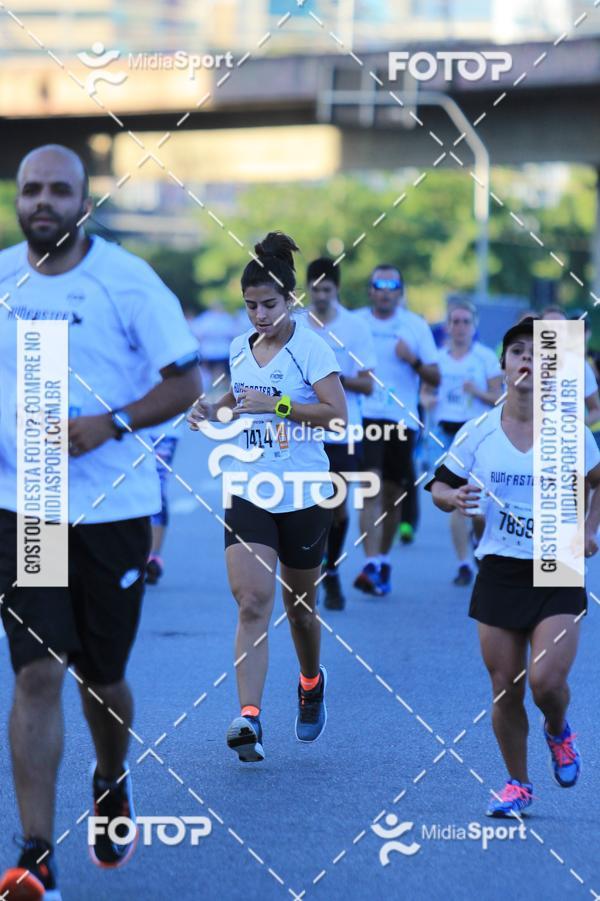 Buy your photos of the eventAthenas 15k - So Paulo on Fotop