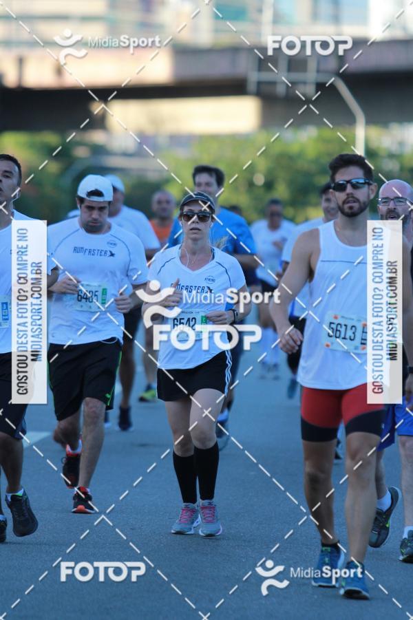 Buy your photos of the eventAthenas 15k - So Paulo on Fotop