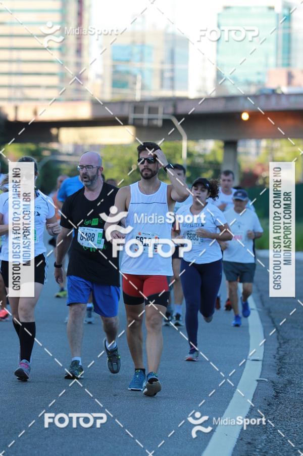 Buy your photos of the eventAthenas 15k - So Paulo on Fotop