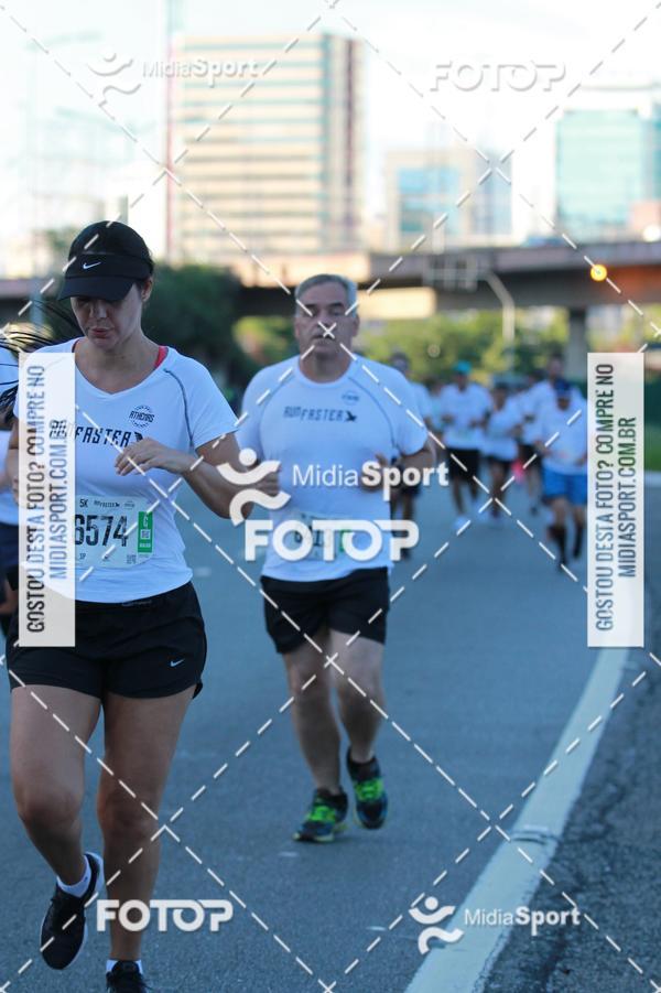 Buy your photos of the eventAthenas 15k - So Paulo on Fotop
