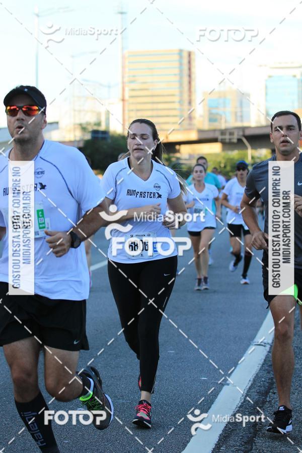 Buy your photos of the eventAthenas 15k - So Paulo on Fotop