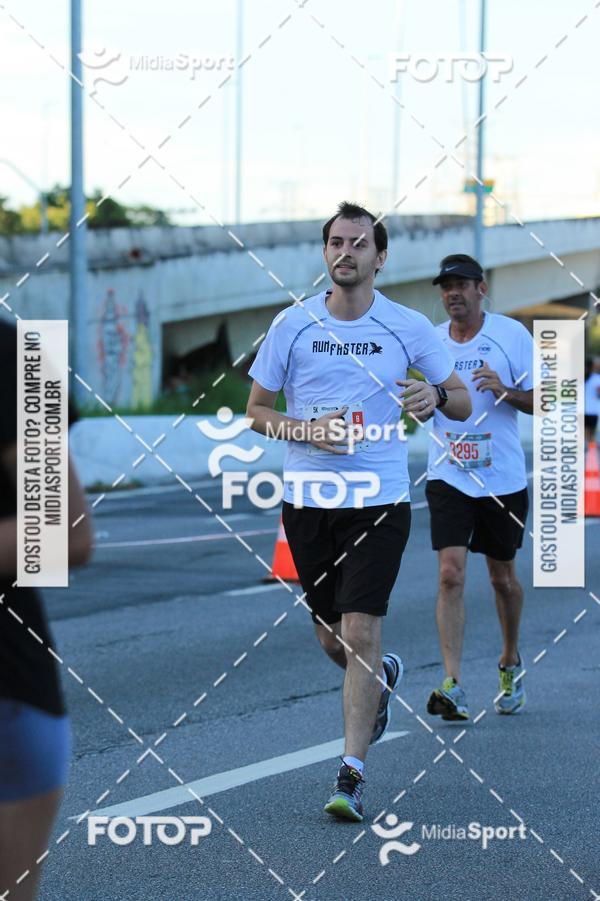 Buy your photos of the eventAthenas 15k - So Paulo on Fotop