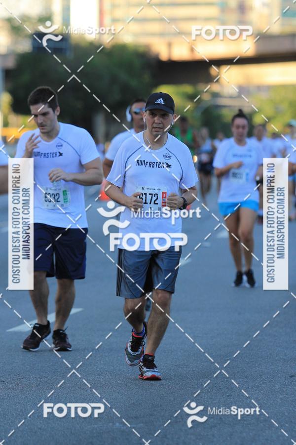 Buy your photos of the eventAthenas 15k - So Paulo on Fotop