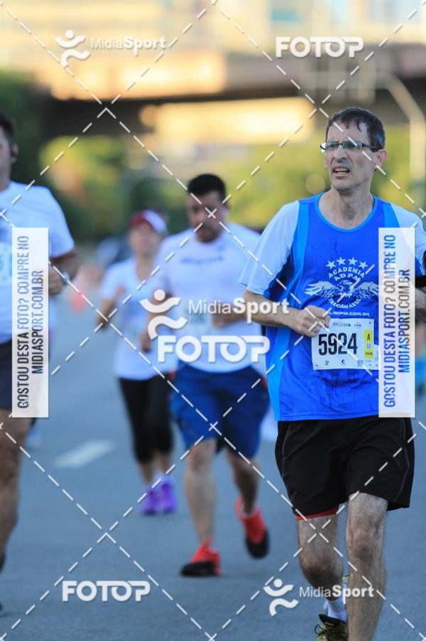 Buy your photos of the eventAthenas 15k - So Paulo on Fotop