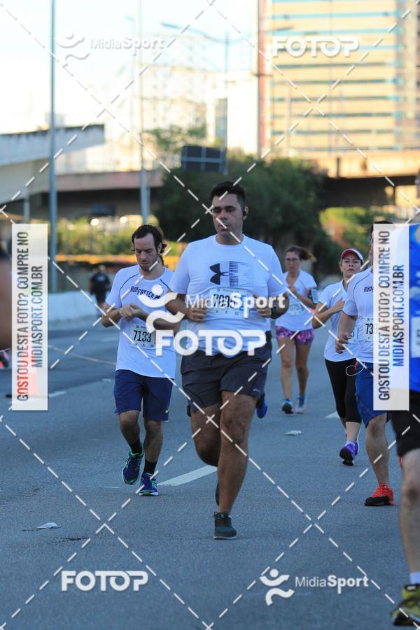 Buy your photos of the eventAthenas 15k - So Paulo on Fotop