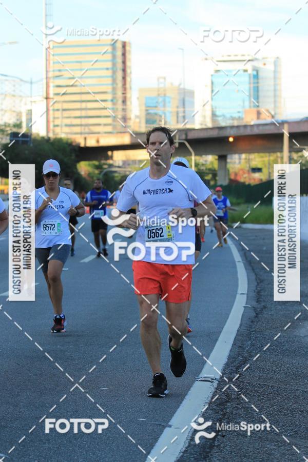 Buy your photos of the eventAthenas 15k - So Paulo on Fotop