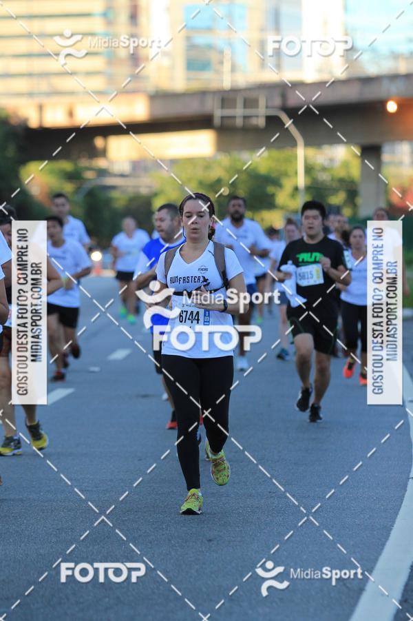 Buy your photos of the eventAthenas 15k - So Paulo on Fotop
