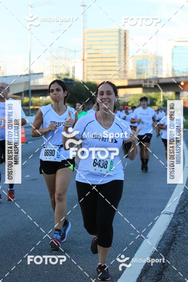 Buy your photos of the eventAthenas 15k - So Paulo on Fotop