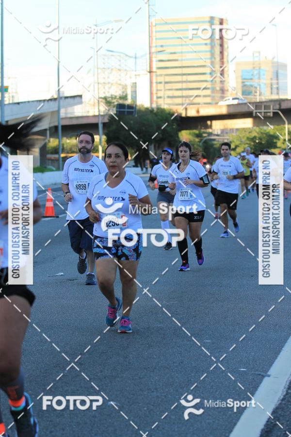 Buy your photos of the eventAthenas 15k - So Paulo on Fotop